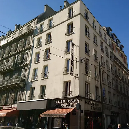Bertha Hotel *